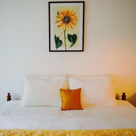 Fortis Rooms Kochi Bagian luar foto