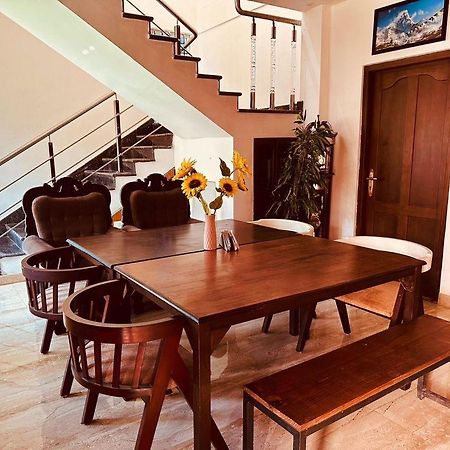 Fortis Rooms Kochi Bagian luar foto