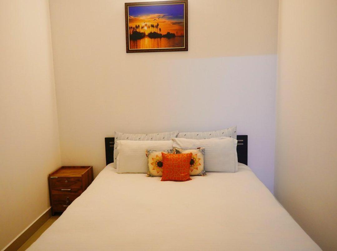 Fortis Rooms Kochi Bagian luar foto